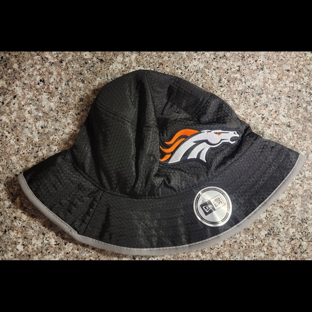 New! Denver Broncos hat